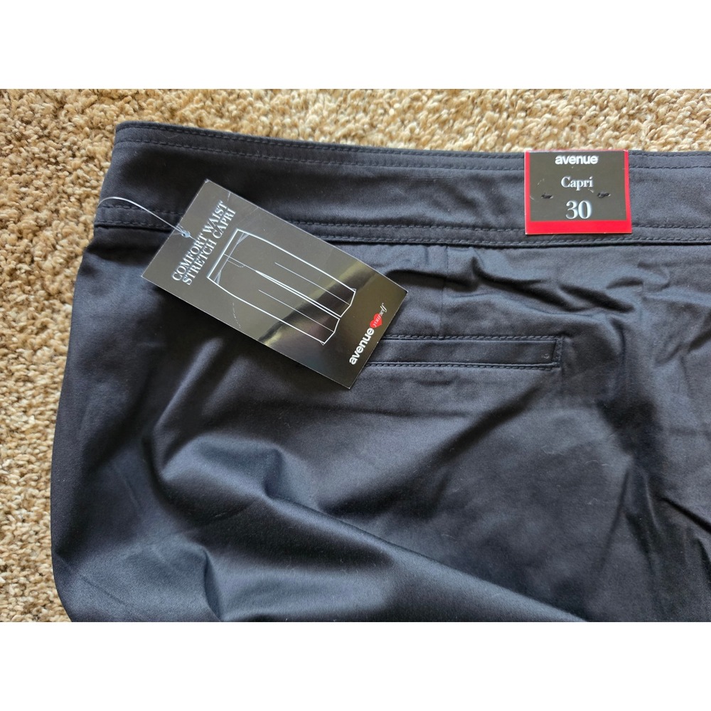 Avenue Sport Black Comfort Waist Stretch Capri Pants Plus Size 30 NWT - Picture 9 of 9